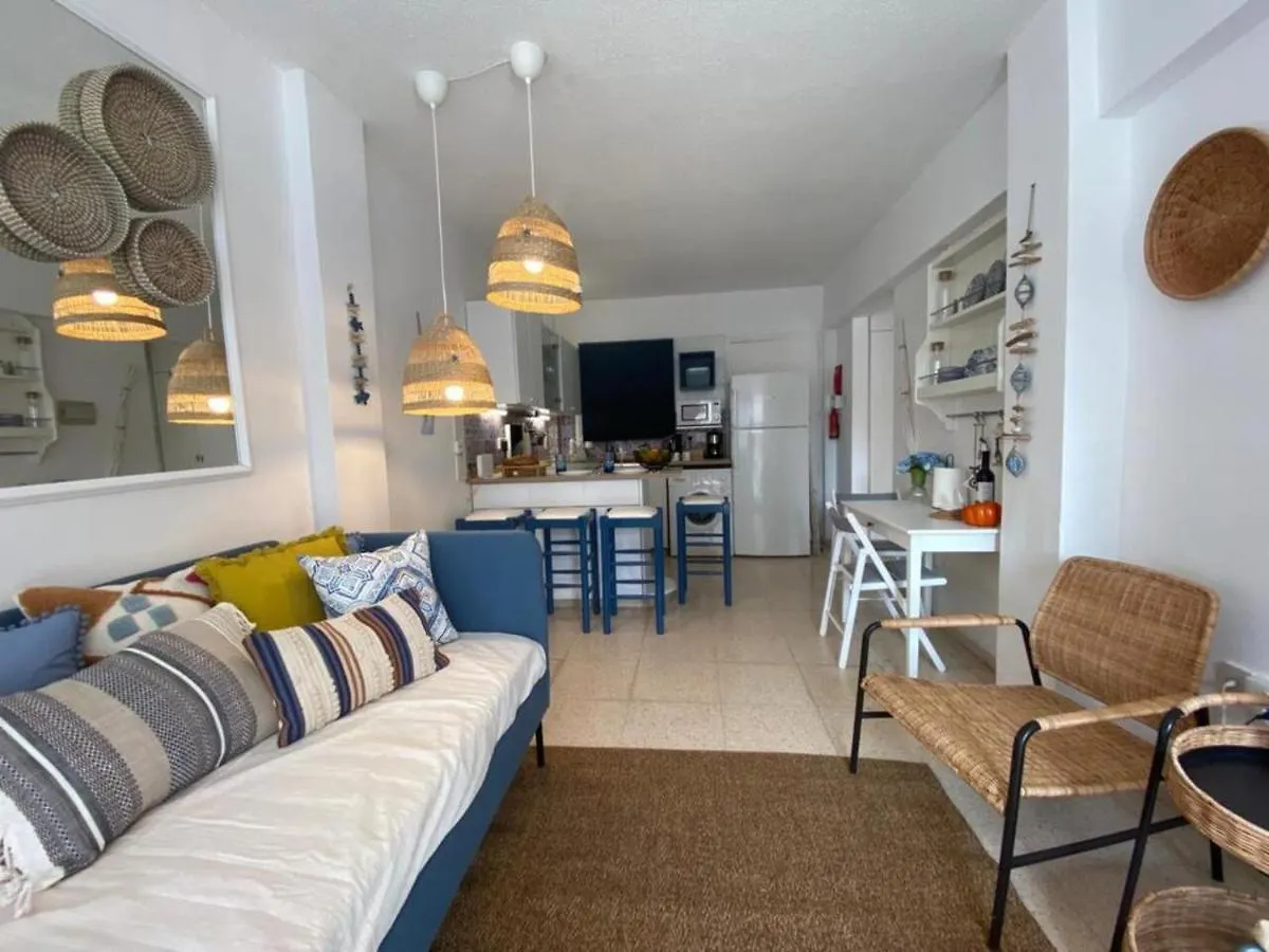 Romy'S Cozy One Bedroom Apt Λάρνακα 0*,  Κύπρος